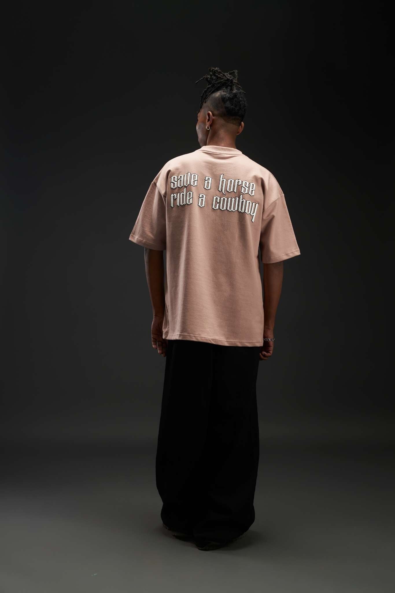 COWBOY OVERSIZED TEE