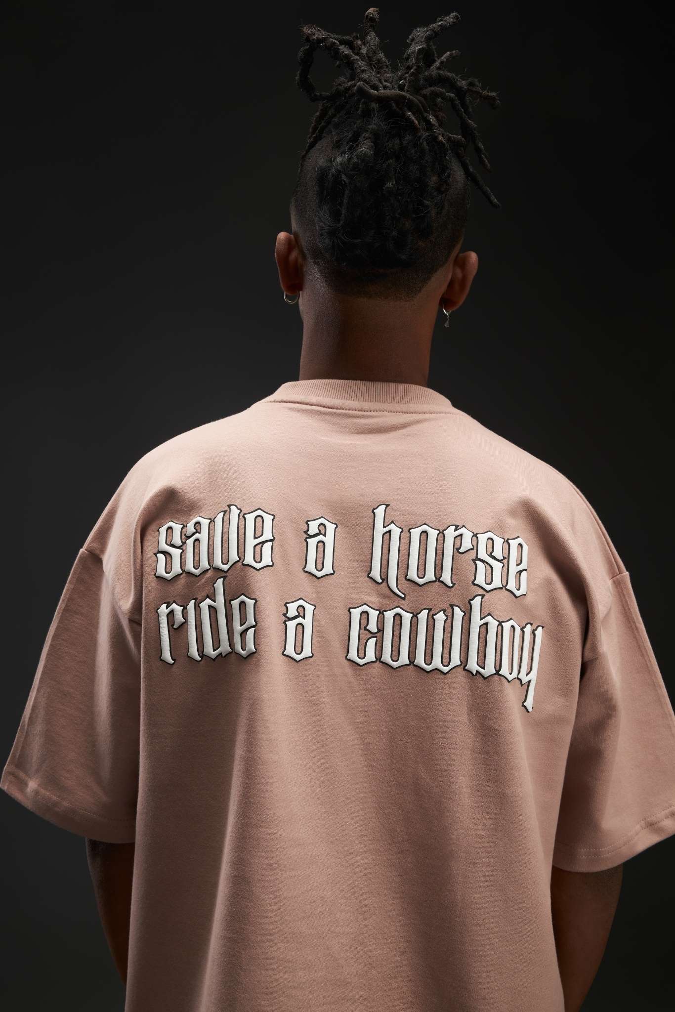 COWBOY OVERSIZED TEE