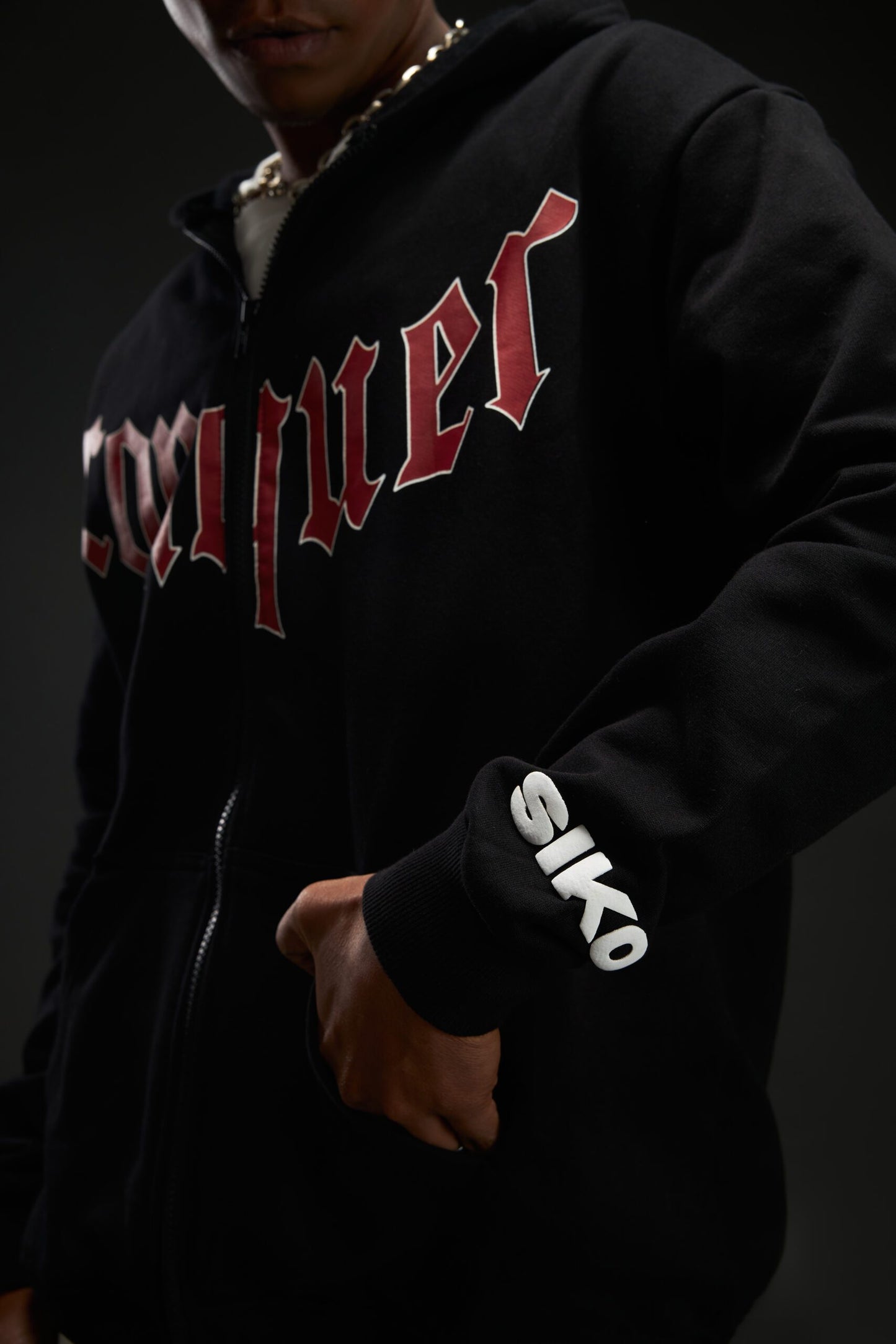 CONQUER REULAR FIT ZIPPER